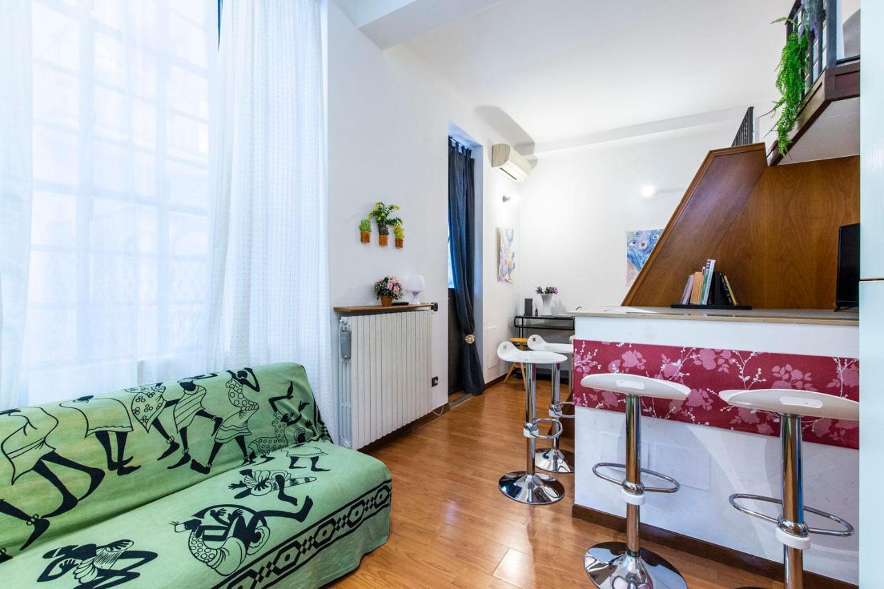 Extensive Terrace Navigli Toy Artistic Apartment Milano Exteriör bild