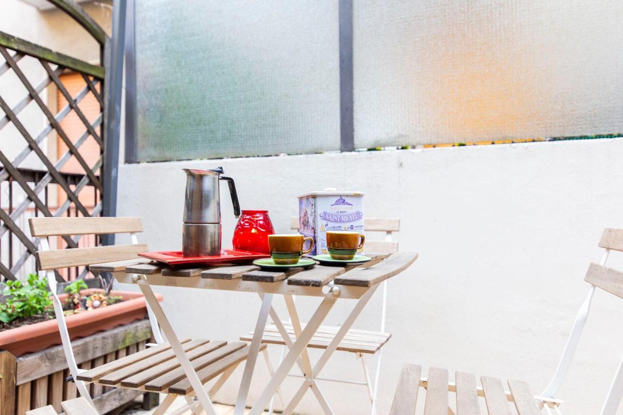Extensive Terrace Navigli Toy Artistic Apartment Milano Exteriör bild